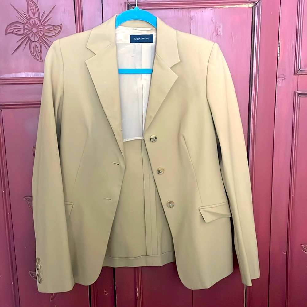 PIAZZA SEMPIONE blazer in tan